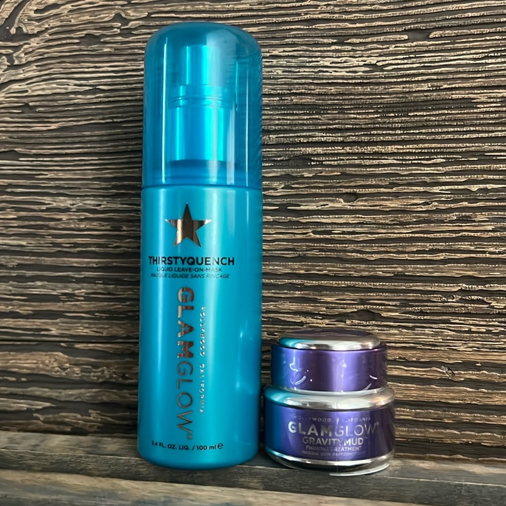 Brand new! GlamGlow mask set.